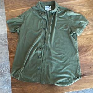 Men’s Short Sleeve Button Down Shirt L